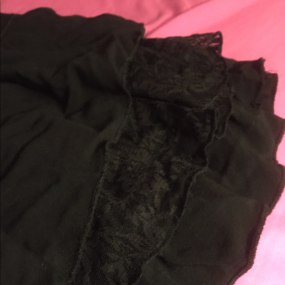 Cute Ruffle Mini Skirt - Picture 5 of 5